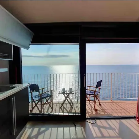 Primera Linea De Mar, Vistas De Barco Begur